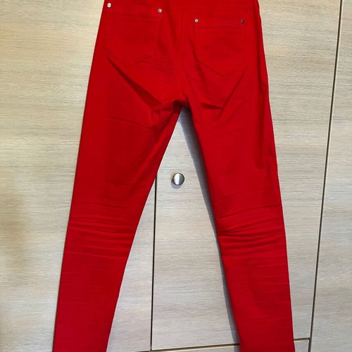 Long pants red like new, size small