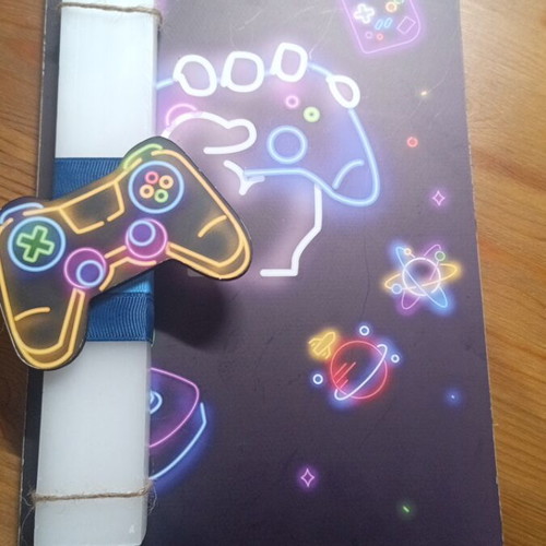 Gamer candle handmade with wooden door decoration