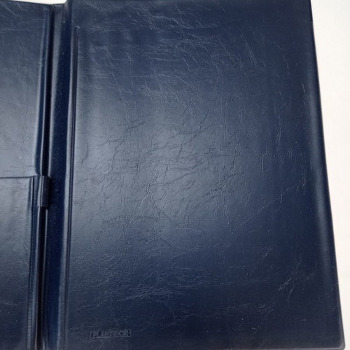 Seminar folder used with blue case from Italian company