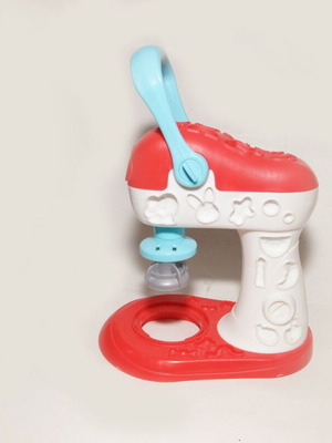 Manual toy mixer with lever used