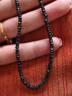 Choker necklace with faceted black spinel onyx style beads, like new