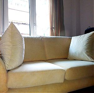 Καναπές διθέσιος με 2 μαξιλαρια