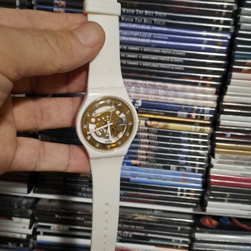 Swatch unisex μεταχειρισμένο, άσπρο και χρυσαφί