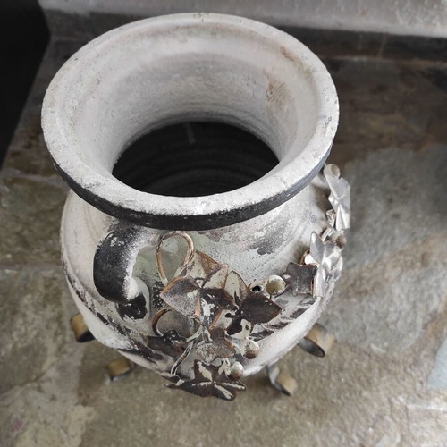 Large decorative amphora with stand new, metal leaves