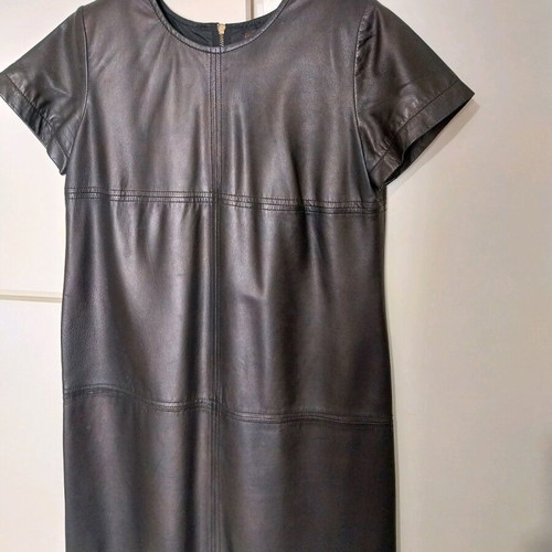 Μαύρο δερματινό φόρεμα Zara σαν καινούργιο, μέγεθος M-L