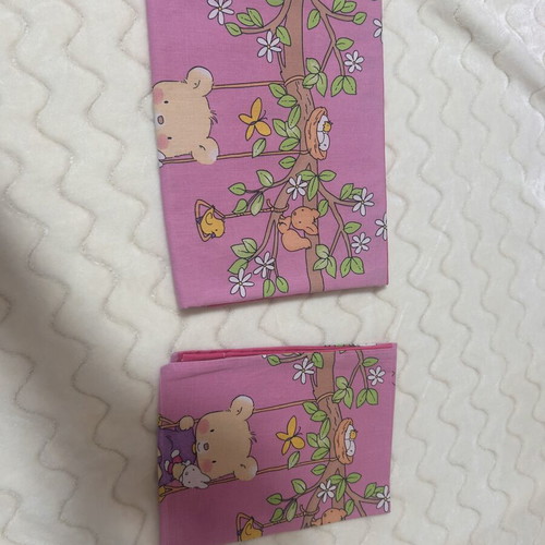 Crib sheets used, pack of 7 for girls with waterproof fitted sheet