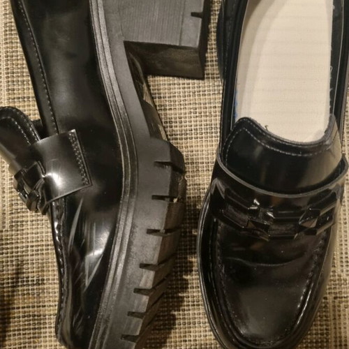 Exe leather shoes like new, size 41