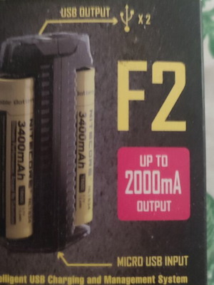 Battery charger 18650 like new