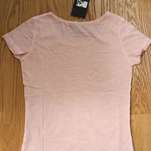 MTV Collectible Pink T-Shirt New, Size S