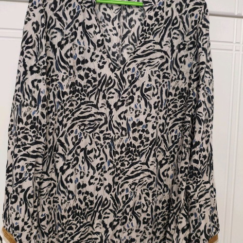 Blouse shirt with colorful print, new, size S