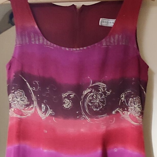 Sisan Couture maxi dress like new, size 2, deep burgundy and fuchsia
