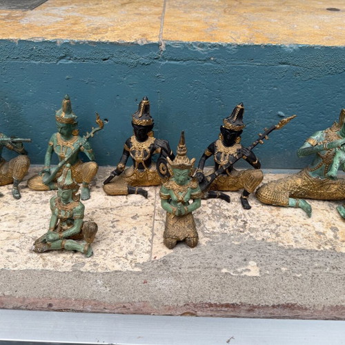 Thai statues used, set of 7 different sizes