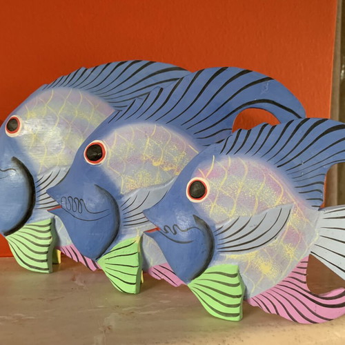 Decorative wooden fish set new, hand-painted tropical wood