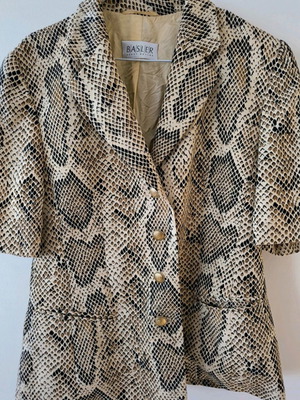 Women's short-sleeve snake print jacket like new, beige