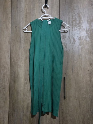 KRVN knitted set like new, blouse one size, skirt M/L