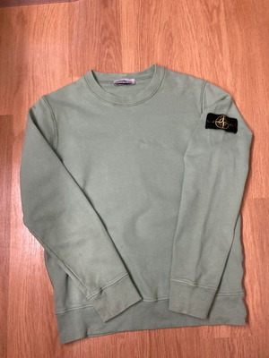 Stone Island πουλόβερ M πράσινο με μικρό λεκέ στο μανίκι, σαν καινούργιο