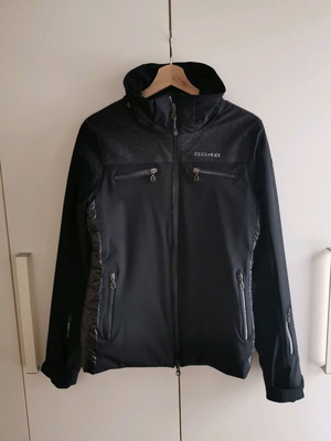 8848 Altitude Beatrix Black women's ski jacket like new