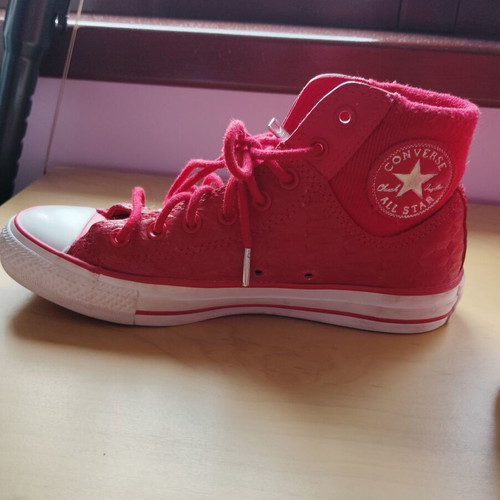 Converse leather unisex sneakers used, size 40, red
