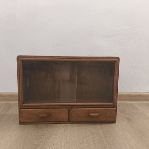 Vintage cabinet restored with engraved glass