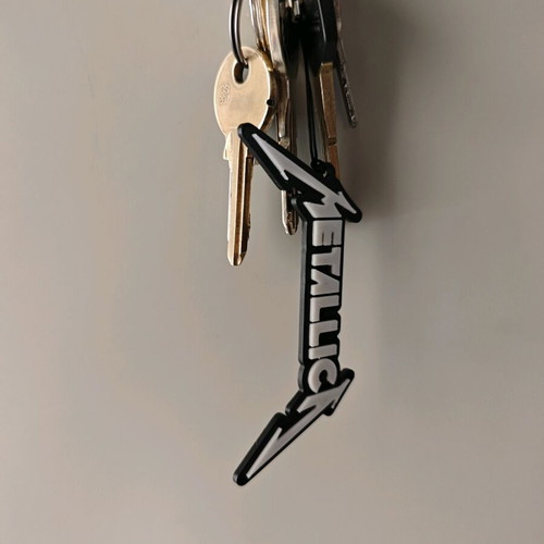 Metallica keychain like new, PLA plastic with lanyard