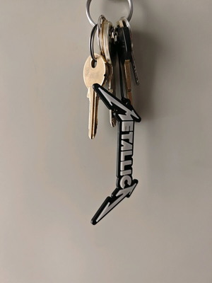 Metallica keychain like new, PLA plastic with lanyard