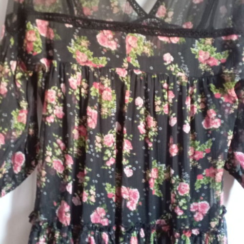 Stradivarius floral dress like new, sheer with black inner lining