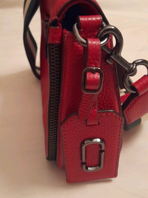 Τσάντα Marc Jacobs χιαστί σαν καινούργια, ροζ δερμάτινη με ιμάντα
