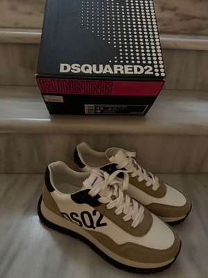 Dsquared2 sneakers like new, size 43, white and beige