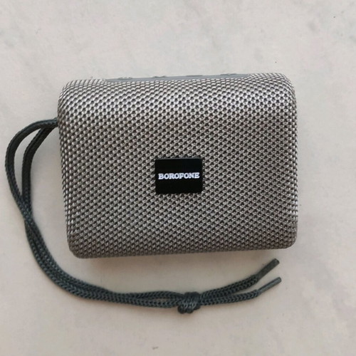 Bluetooth USB speaker new with FM radio and 500 mAh battery