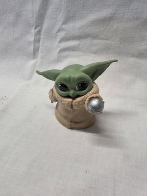 Star Wars The Bounty Collection Grogu figure used by Hasbro