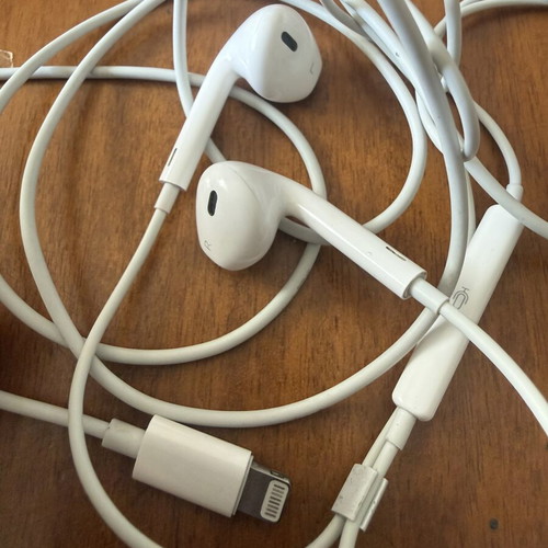 EarPods Lightning original Apple used