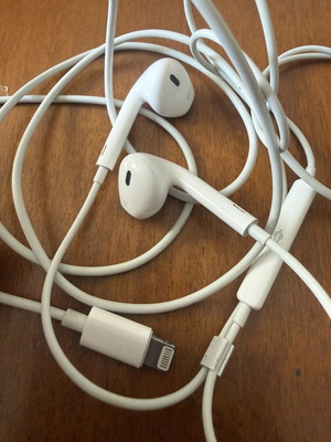 EarPods Lightning original Apple used