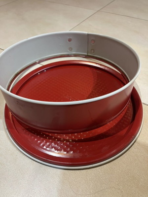 Pastry Ring with Removable Bottom 26 cm like new