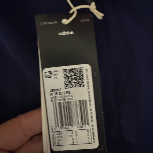 Adidas leggings brand new with white 3 stripes and logo