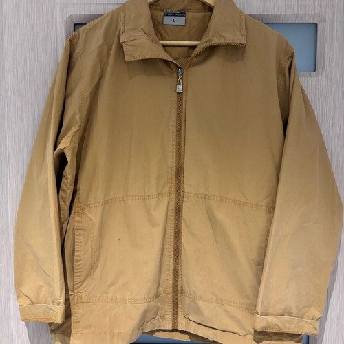 Diamond men's sports jacket with hood like new, beige