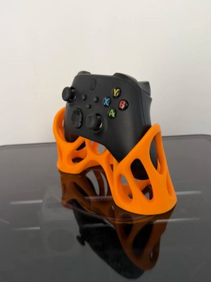 3D принтирана стойка за контролер за Xbox Series X/S изработена по поръчка