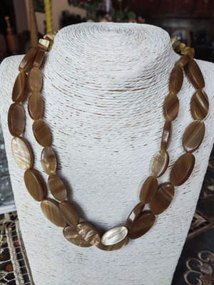 Vintage necklace used, brown, approx. 45 cm length