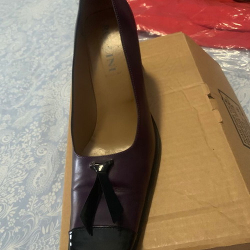 Rollini leather shoes in dark purple shade, like new
