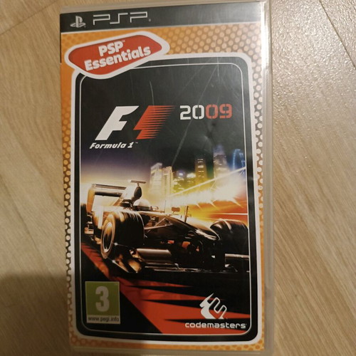 PlayStation Portable (PSP) used with 14 games