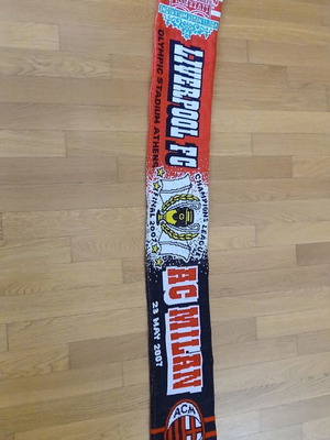Milan scarf new, authentic