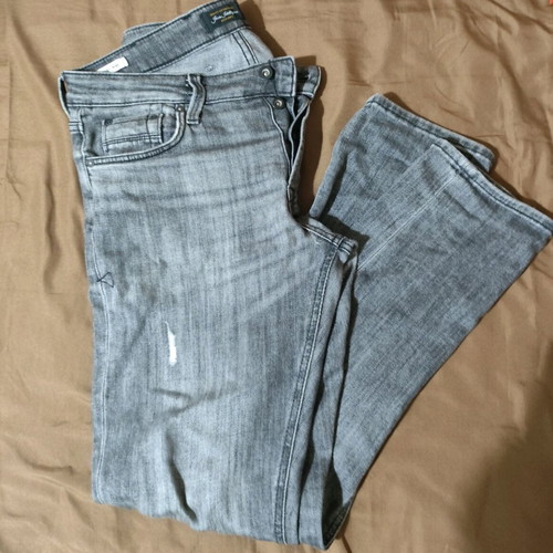 Jack & Jones gray faded jeans like new with rips