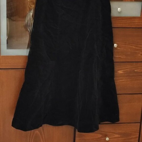 Laura Ashley cotton black skirt used, size XS