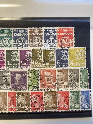 Denmark 39 sealed stamps