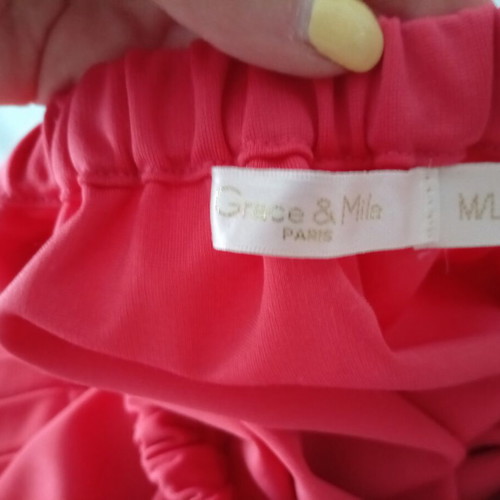 Skirt Grace & Mila like new, watermelon color, sizes M L