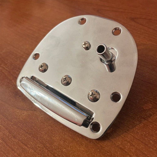 Jazzmaster tremolo system like new