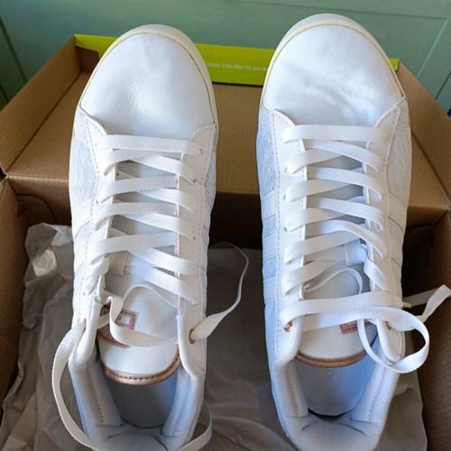 Adidas Neo women's athletic shoes like new, size 40, white