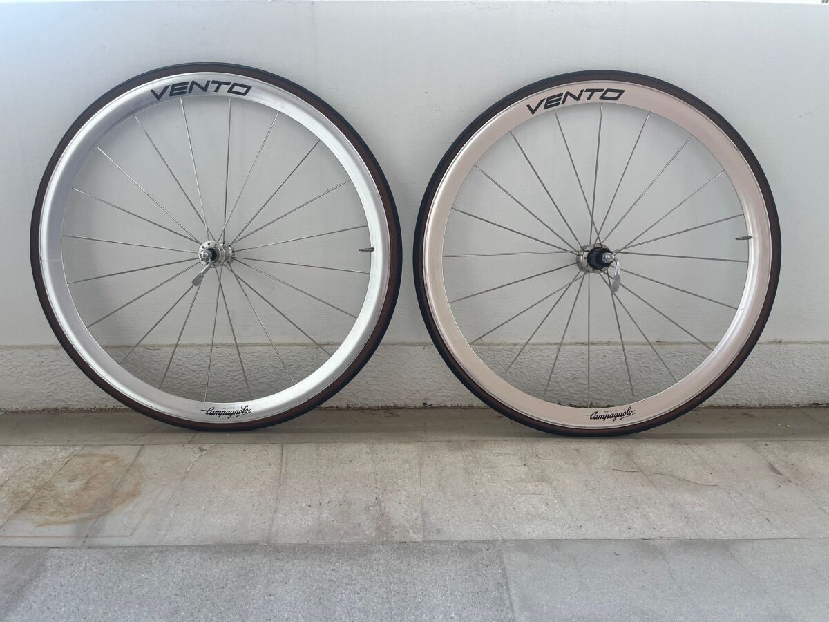 Campagnolo Vento Wheelset Vintage 1990s… - € 500,00 - Vendora.cy