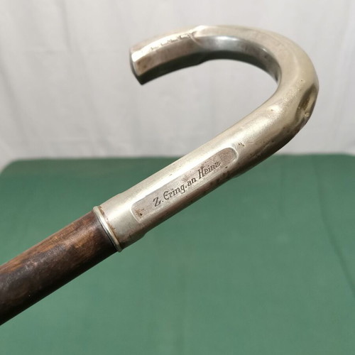 Wooden walking cane used with metal handle, 1920