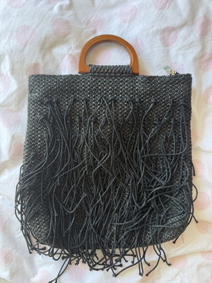 Nikama Beach Bag like new, black and brown, detachable strap