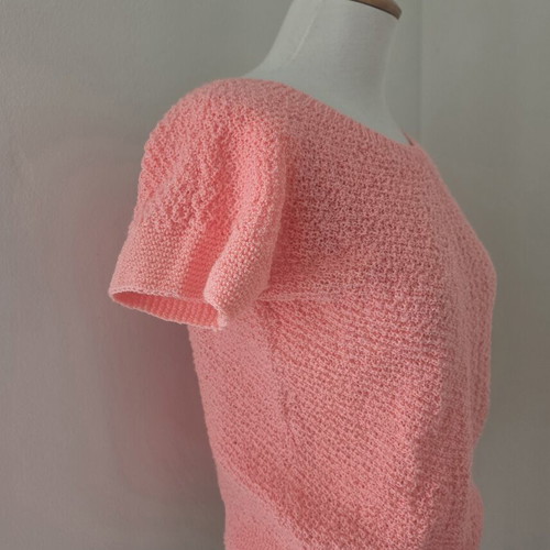 Handmade pink knitted sweater used, size S